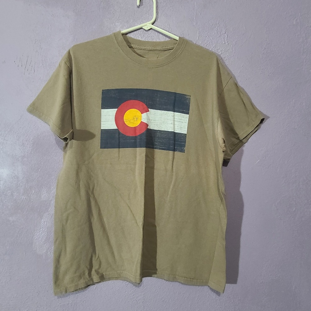 Unbranded Colorado Wood State Flag T-Shirt Men Large Tan Distressed Graphic Tee